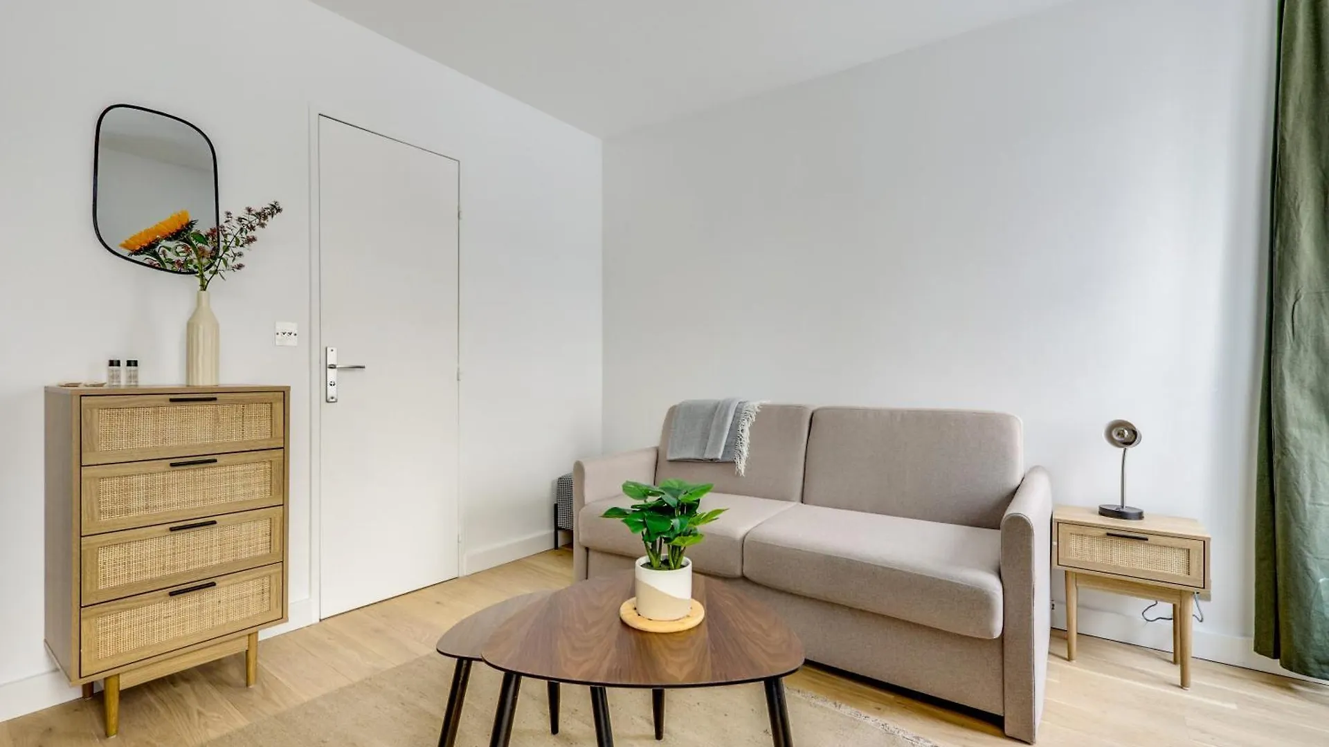 Apartman Montmartre L Center & Historic Sacre-coeur